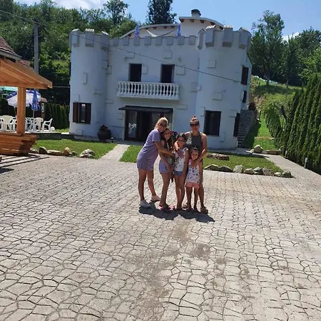 Konaciste Castello Guest house